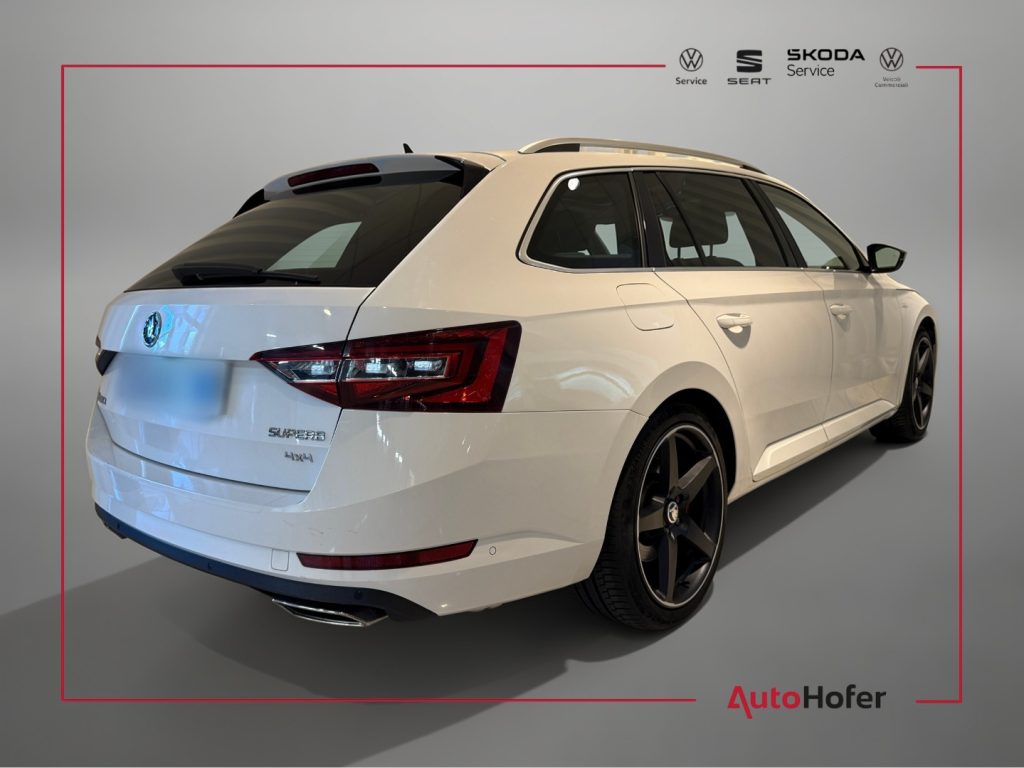 SKODA Superb 2.0 TSI DSG 4x4 Wagon Laurin&Klement ***HÄNDLER*** - 2
