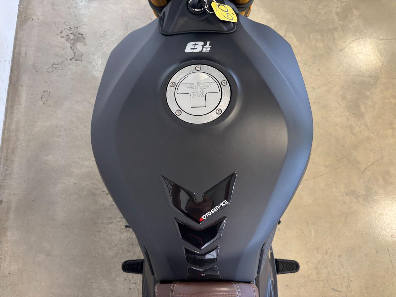 MOTO MORINI SEIEMMEZZO SCR MOTO MORINI SCR 650 - 11