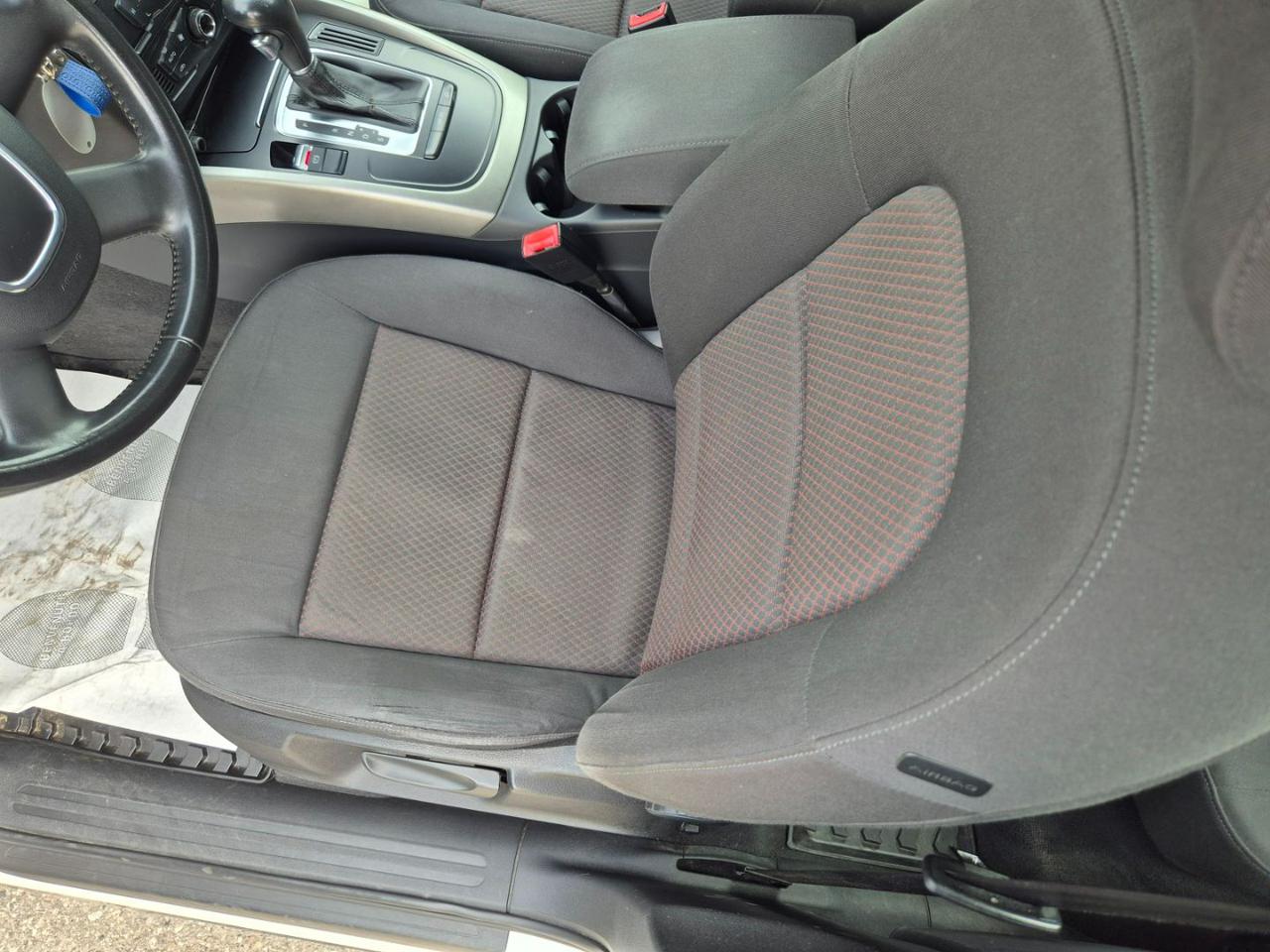 AUDI Q5 2.0 TDI 170 CV quattro S tronic - 11