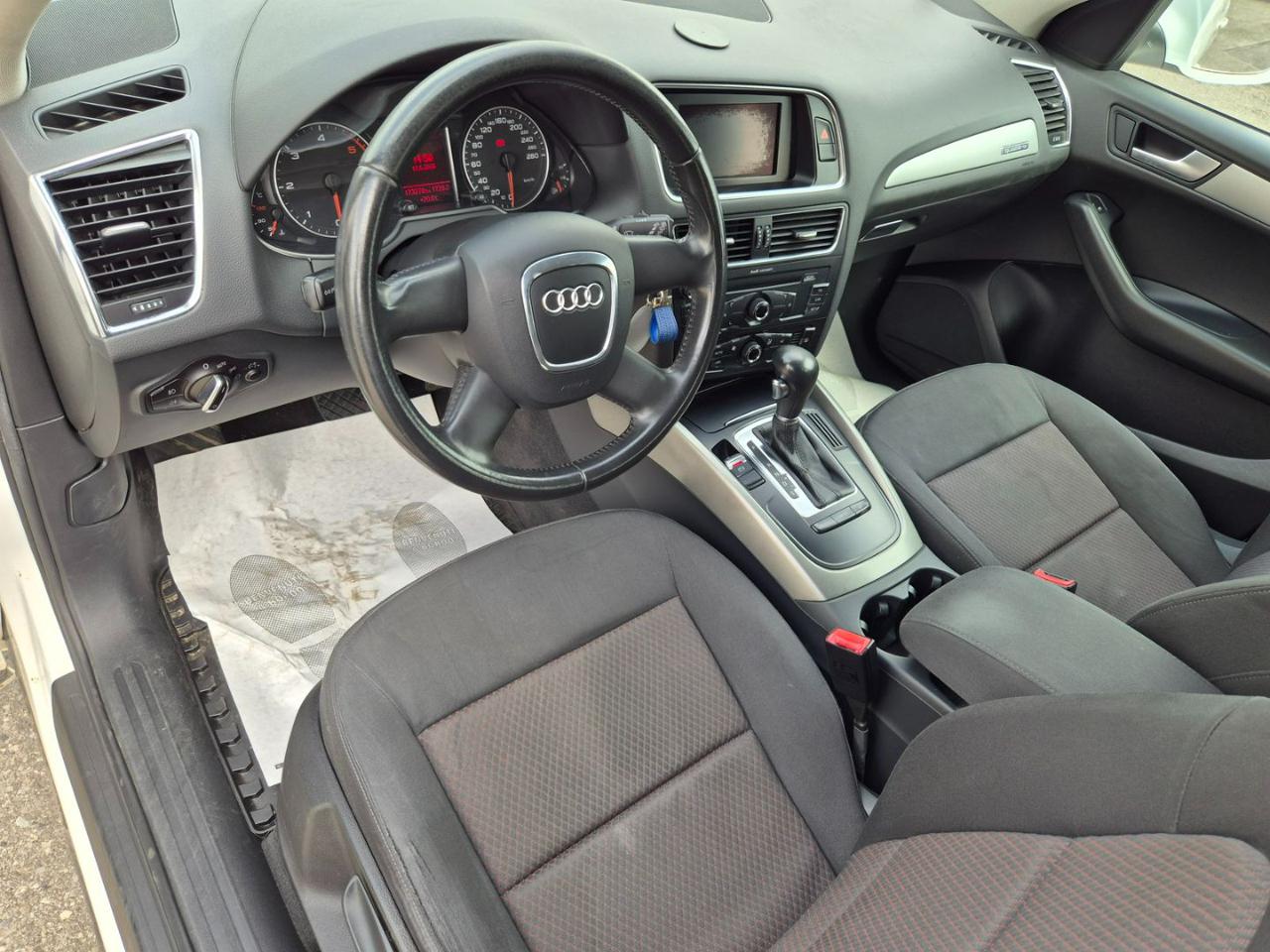 AUDI Q5 2.0 TDI 170 CV quattro S tronic - 10
