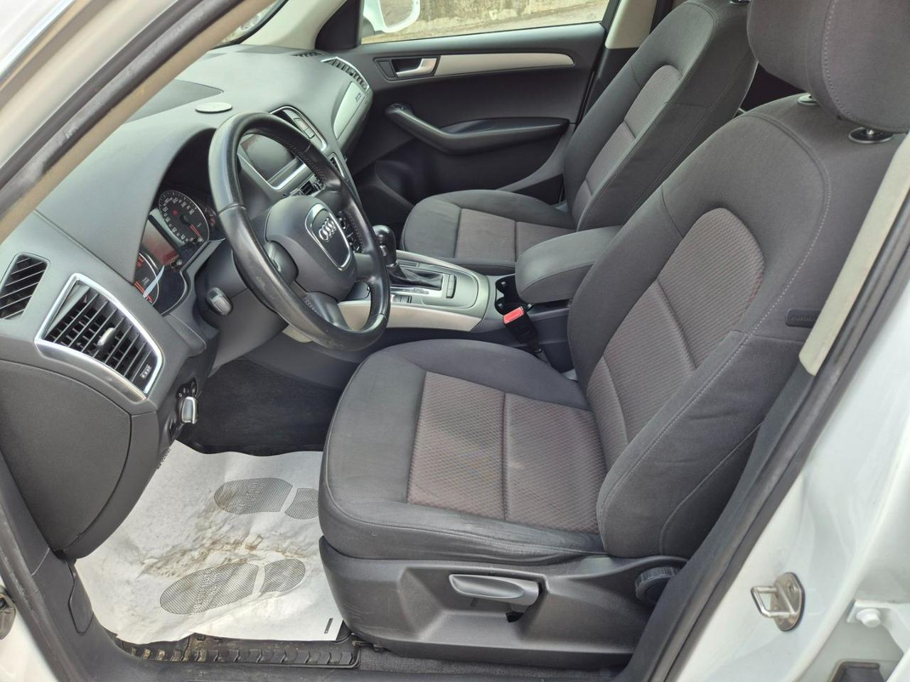 AUDI Q5 2.0 TDI 170 CV quattro S tronic - 9