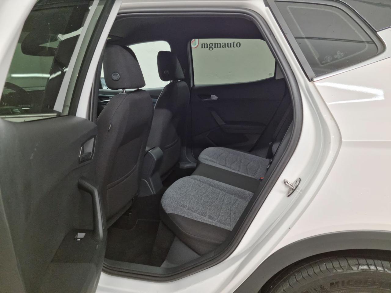 SEAT Arona 1.0 EcoTSI 110 CV DSG XPERIENCE - 10