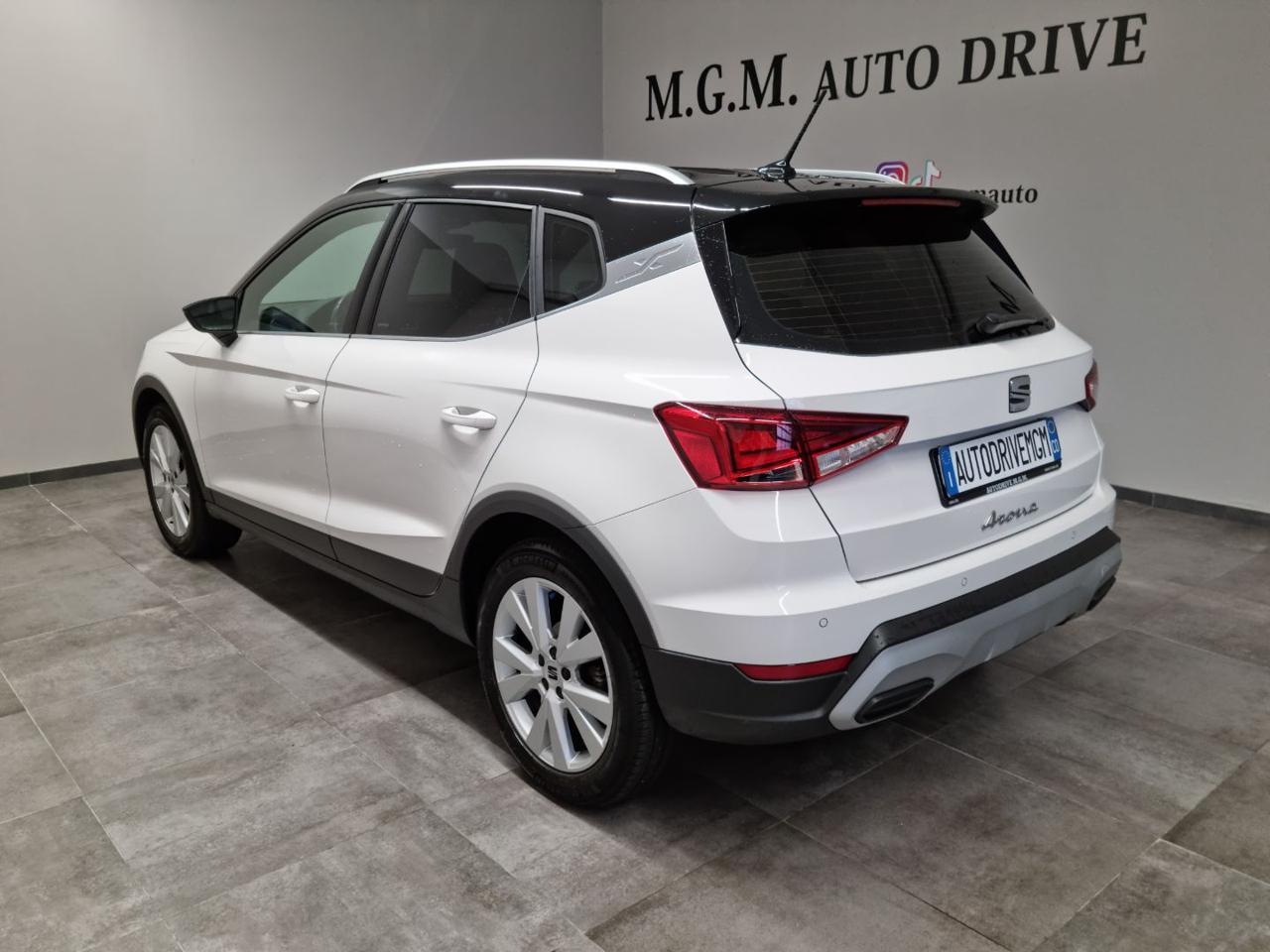 SEAT Arona 1.0 EcoTSI 110 CV DSG XPERIENCE - 19