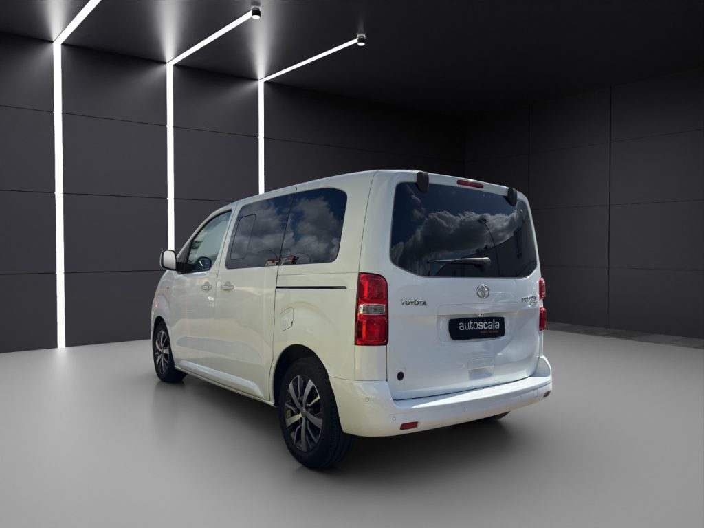 TOYOTA Proace Verso 1.5D L0 D Luxury - 3