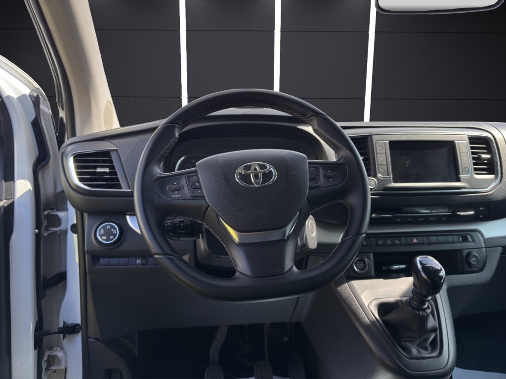 TOYOTA Proace Verso 1.5D L0 D Luxury - 10