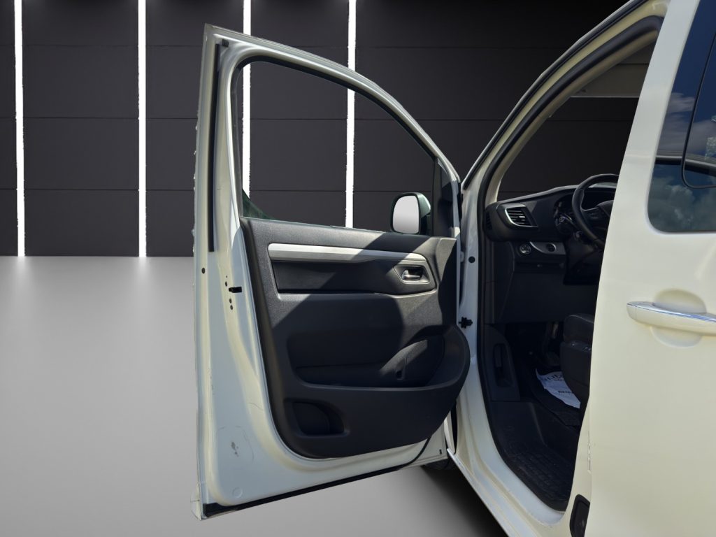 TOYOTA Proace Verso 1.5D L0 D Luxury - 12