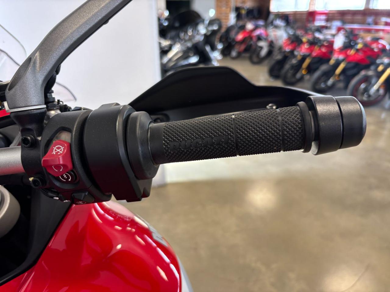 DUCATI Multistrada V4 S V4S RADAR DUCATI RED - 11