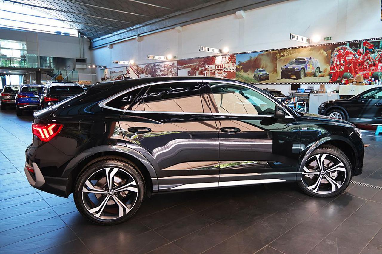 AUDI Q3 40 TFSI Sportback Quattro S-Tronic S-Line - 10