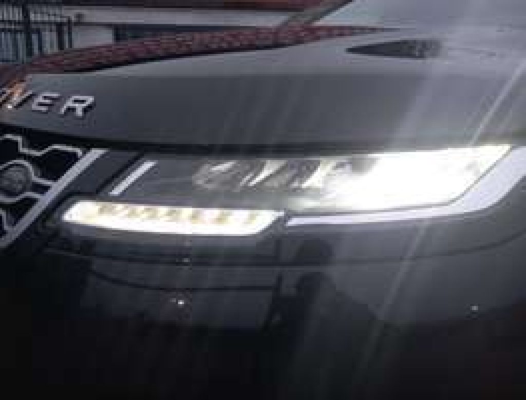 LAND ROVER Range Rover Evoque II 2019 2.0 i4 mhev awd 200cv auto - 14