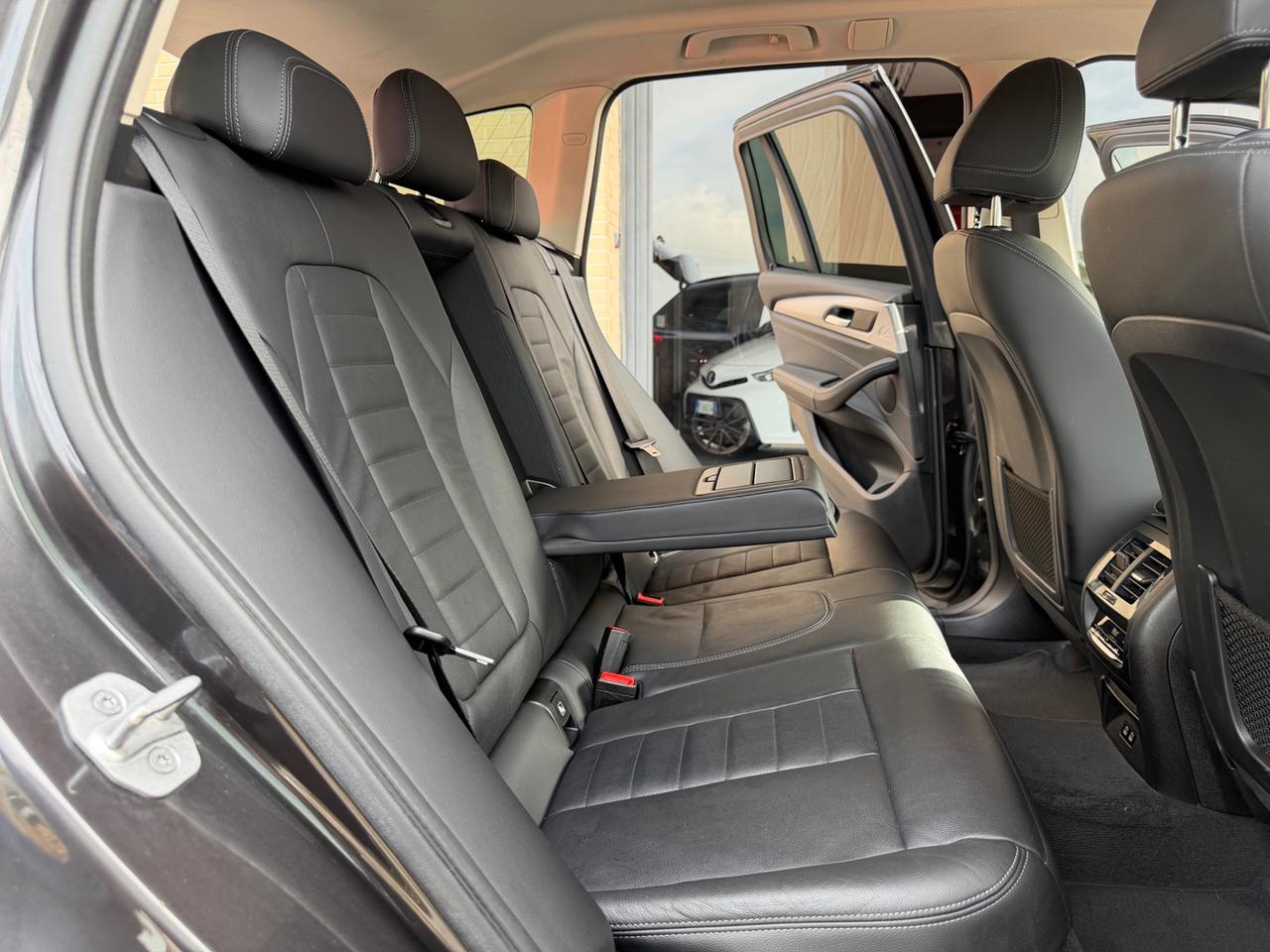 BMW X3 xDrive20d 48V Business Advantage - 10