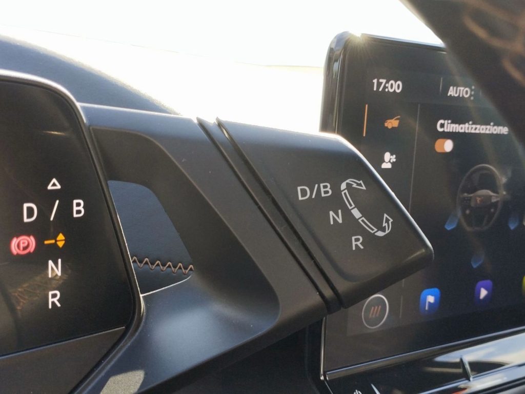 CUPRA Born 58kwh - 16