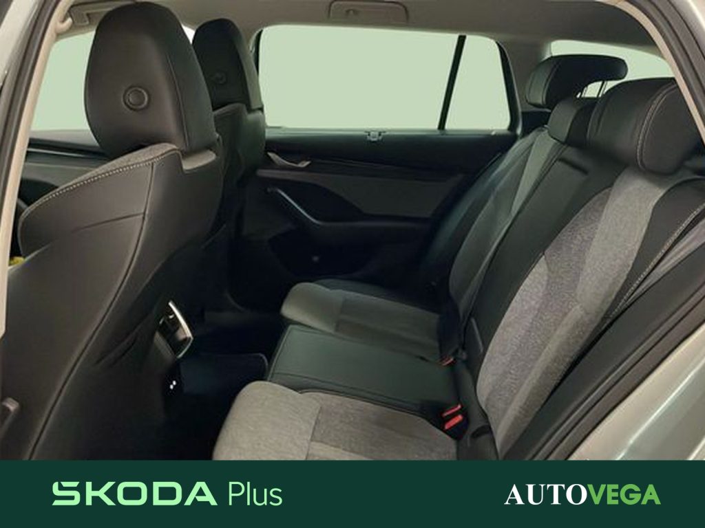 SKODA Octavia wagon 2.0 tdi selection 150cv dsg - 12