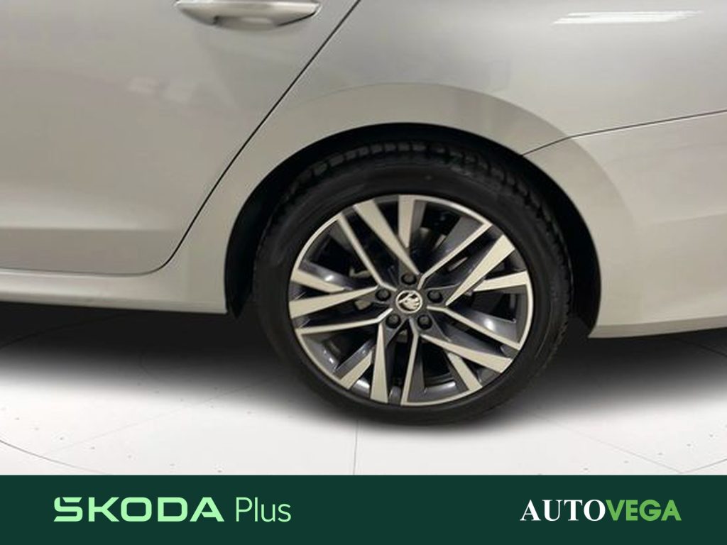 SKODA Octavia wagon 2.0 tdi selection 150cv dsg - 21