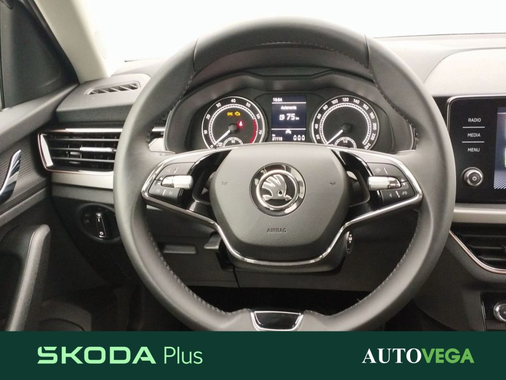 SKODA Kamiq 1.0 tsi black dots 95cv - 9