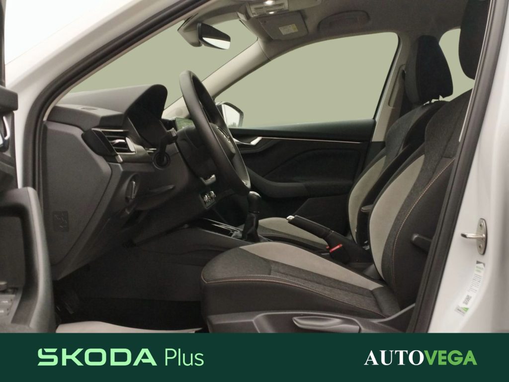 SKODA Kamiq 1.0 tsi black dots 95cv - 19