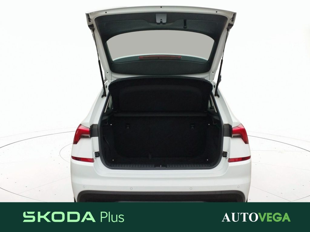 SKODA Kamiq 1.0 tsi black dots 95cv - 21