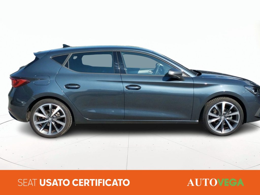 SEAT Leon 1.0 etsi fr 110cv dsg - 3