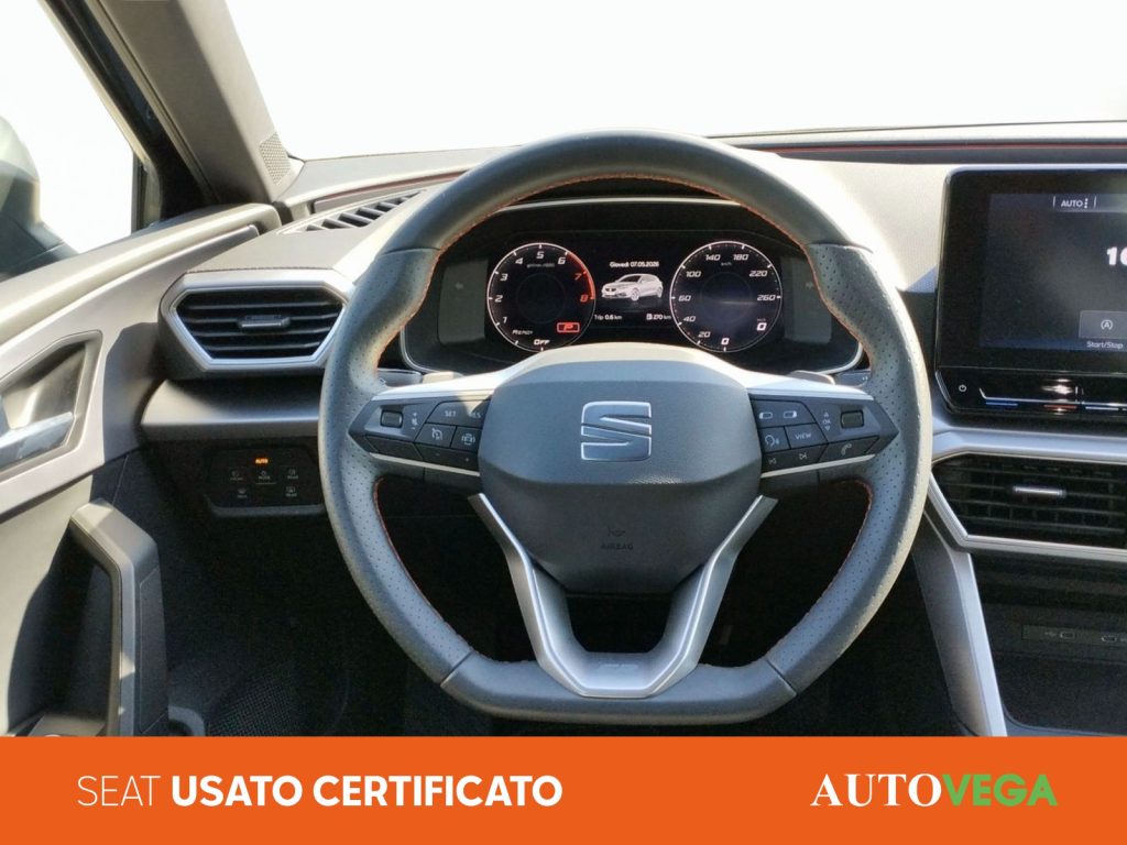 SEAT Leon 1.0 etsi fr 110cv dsg - 9