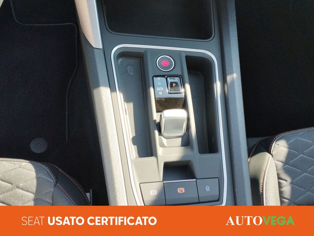 SEAT Leon 1.0 etsi fr 110cv dsg - 14