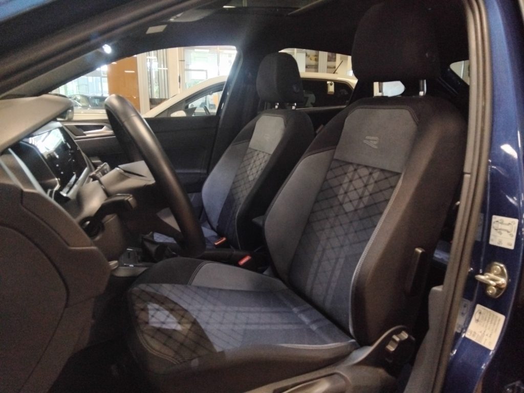 VOLKSWAGEN Taigo 1.0 TSI R-Line TETTO 17 CON GRIMALDI SPECIAL DAY - 14