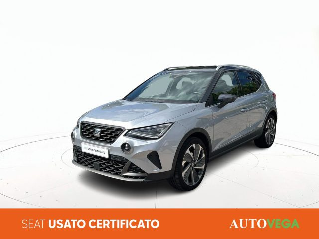 SEAT Arona Grigio pastello