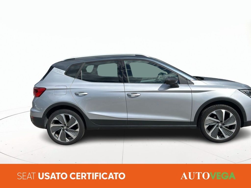 SEAT Arona 1.0 ecotsi fr 110cv dsg - 3
