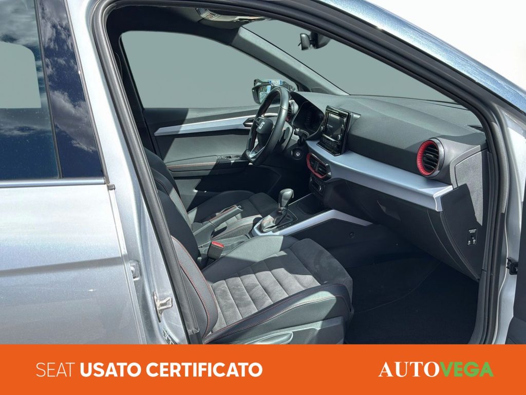 SEAT Arona 1.0 ecotsi fr 110cv dsg - 6