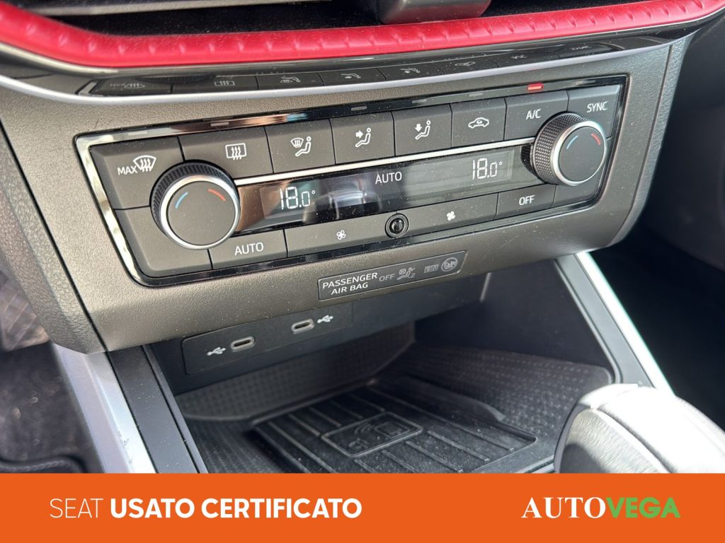 SEAT Arona 1.0 ecotsi fr 110cv dsg - 14