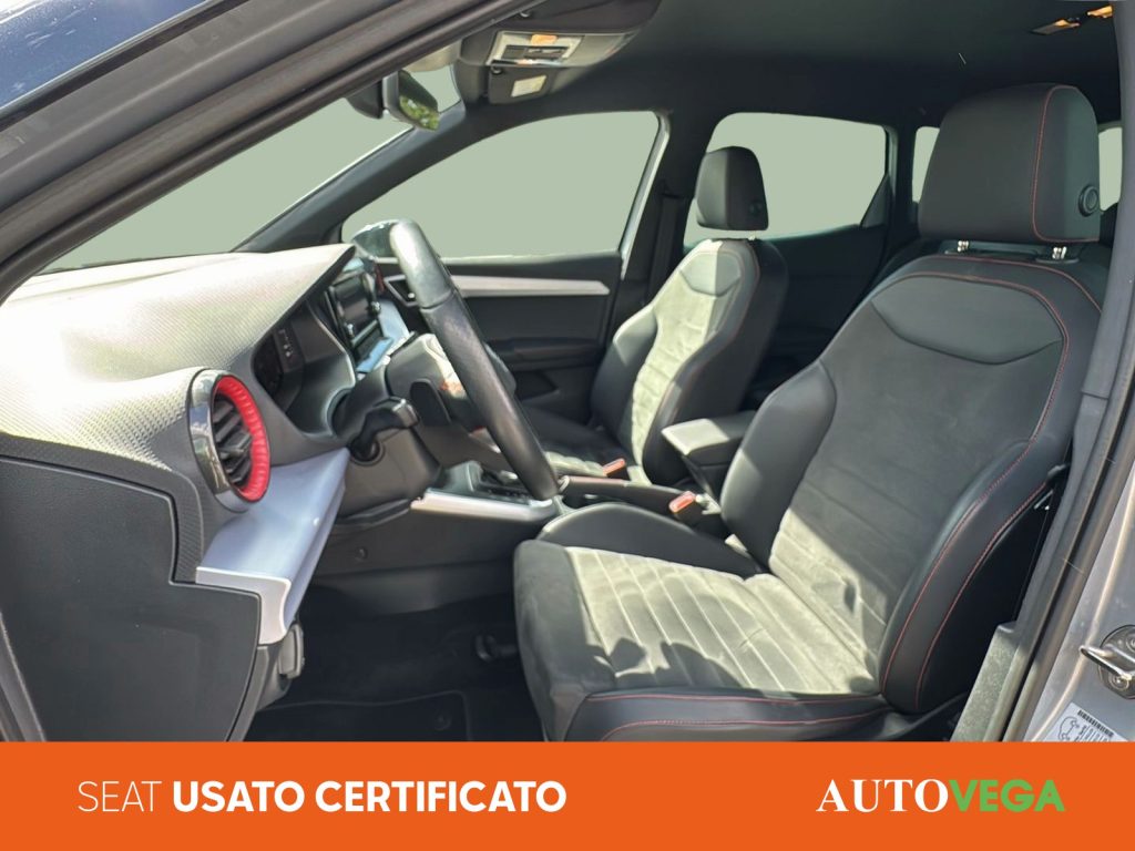 SEAT Arona 1.0 ecotsi fr 110cv dsg - 17