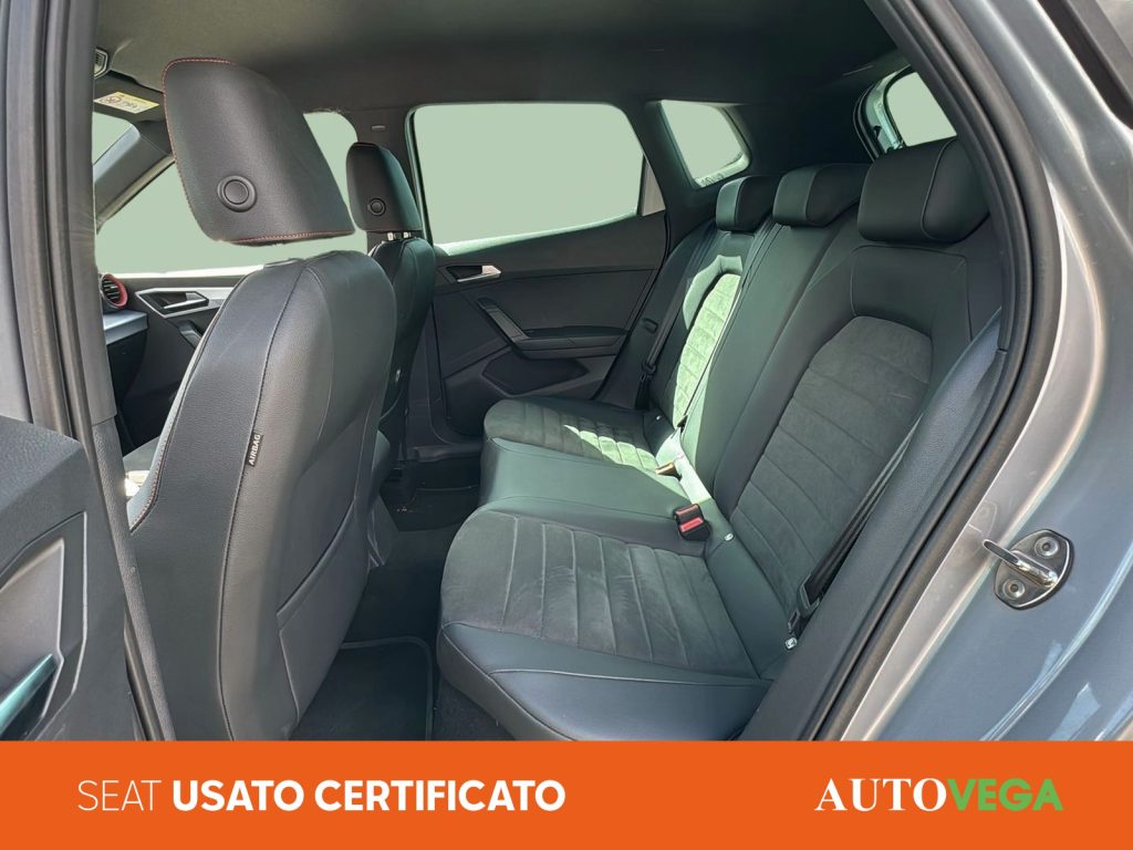SEAT Arona 1.0 ecotsi fr 110cv dsg - 18