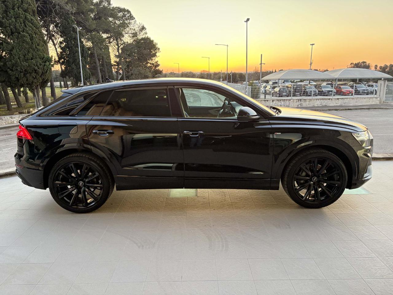 AUDI Q8 50 TDI 286 CV quattro tiptronic S line plus. - 4