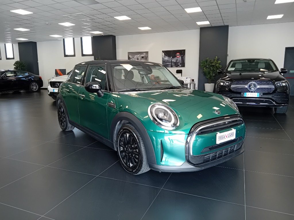 Clicca per ingrandire Cooper - 1.5 Cooper Essential 5 porte