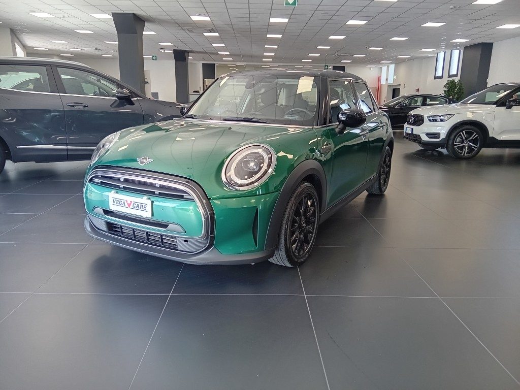 Clicca per ingrandire Cooper - 1.5 Cooper Essential 5 porte