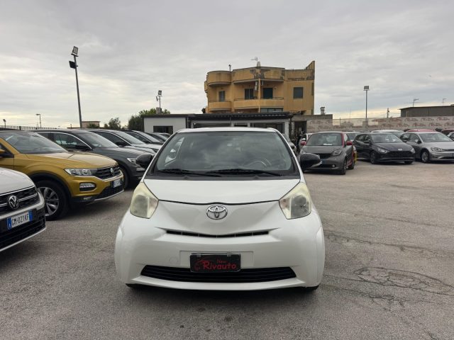 TOYOTA iQ Bianco perlato