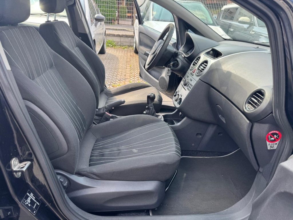 OPEL Corsa 1.2 5 porte Cosmo - 14