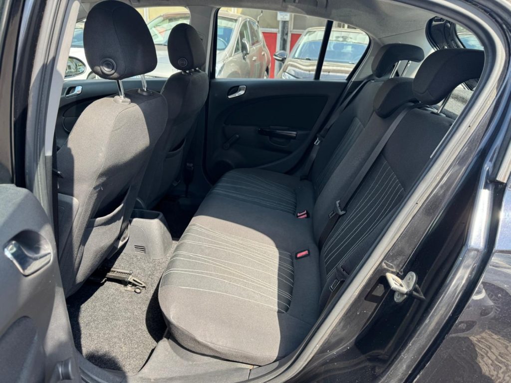 OPEL Corsa 1.2 5 porte Cosmo - 15
