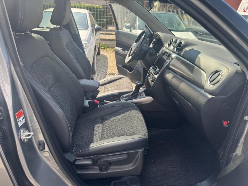 SUZUKI Vitara 1.5 140V Hybrid A/T Starview - 15