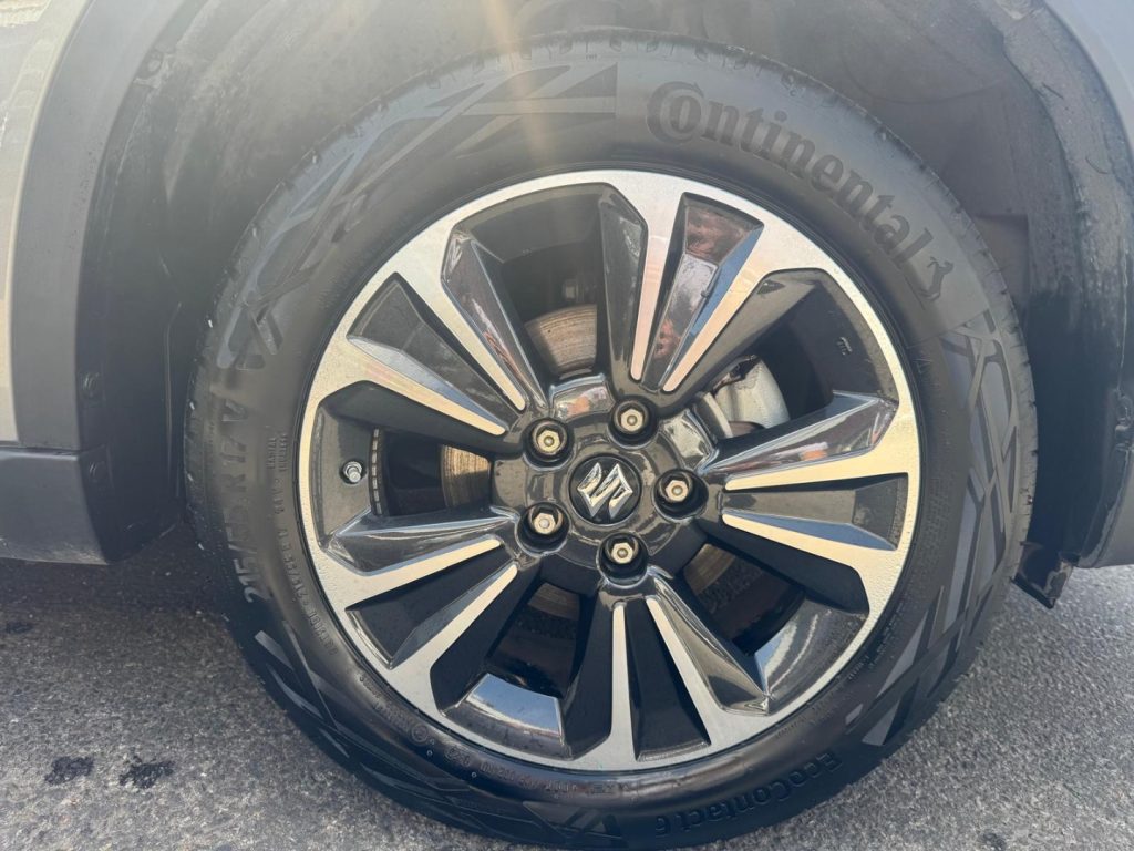 SUZUKI Vitara 1.5 140V Hybrid A/T Starview - 19
