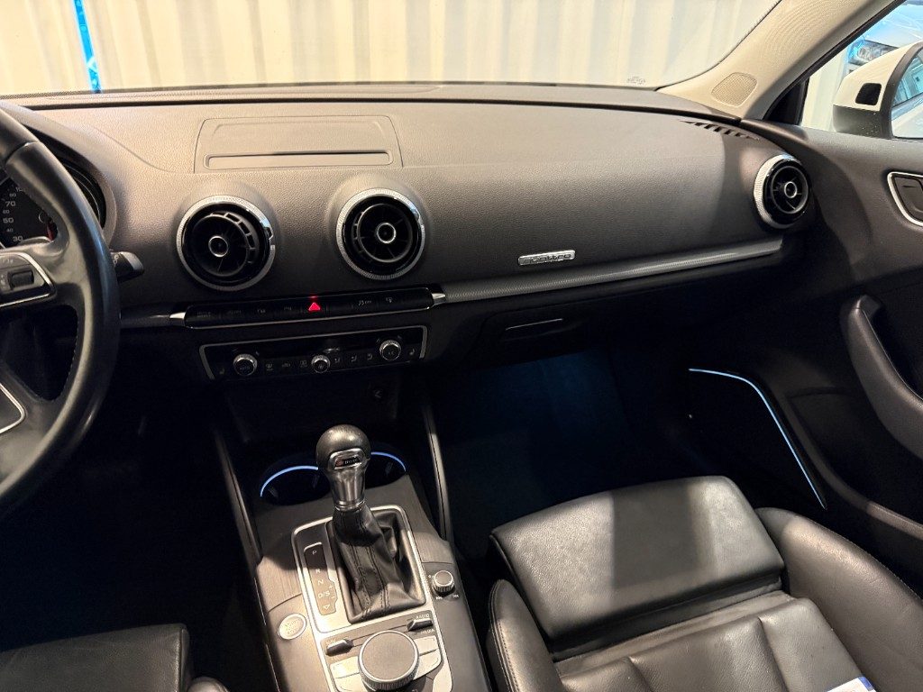 AUDI A3 Sportback 2.0 TDI quattro Ambition *NUR HÄNDLER* - 8