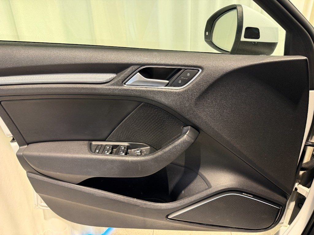 AUDI A3 Sportback 2.0 TDI quattro Ambition *NUR HÄNDLER* - 9