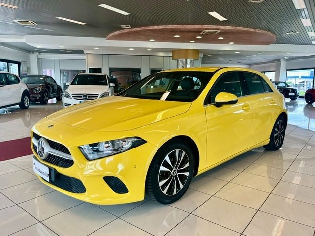 MERCEDES-BENZ A 200 Giallo pastello