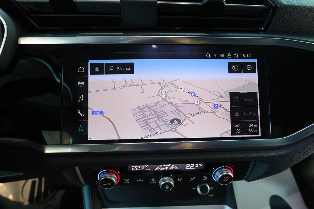 AUDI Q3 35 TDI Sportback S-Tronic Business Plus - 23