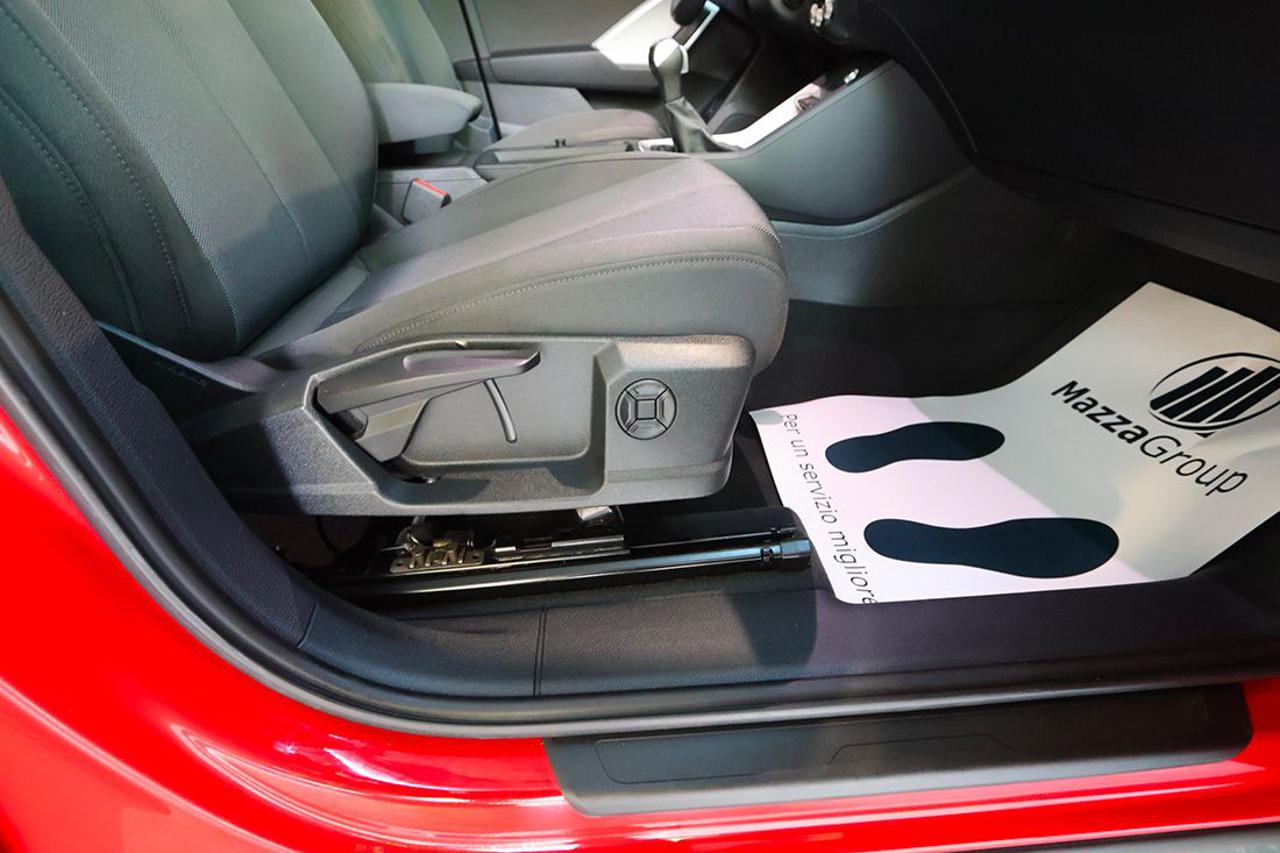 AUDI Q3 35 TDI Sportback S-Tronic Business Plus - 38