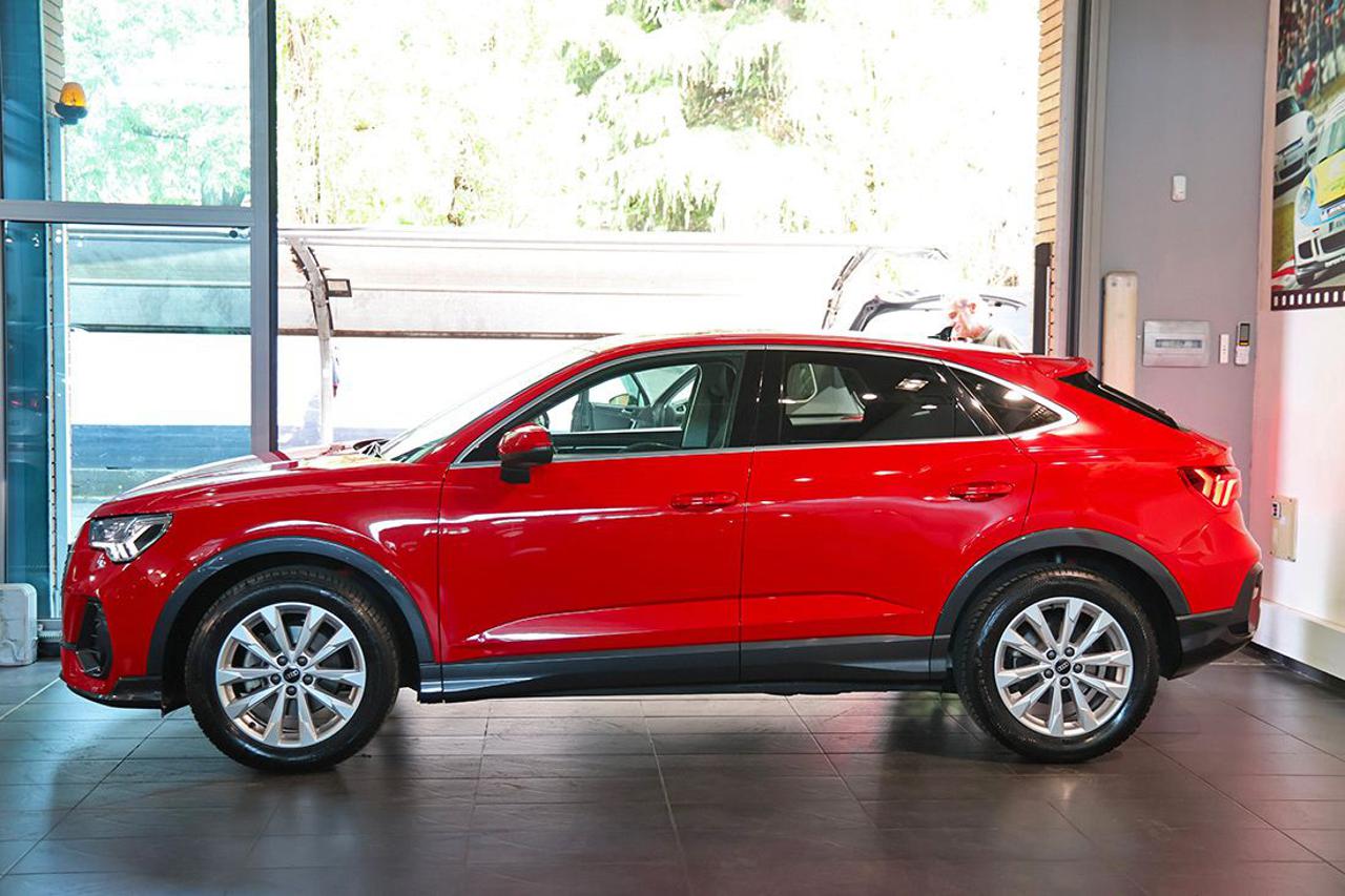 AUDI Q3 35 TDI Sportback S-Tronic Business Plus - 3