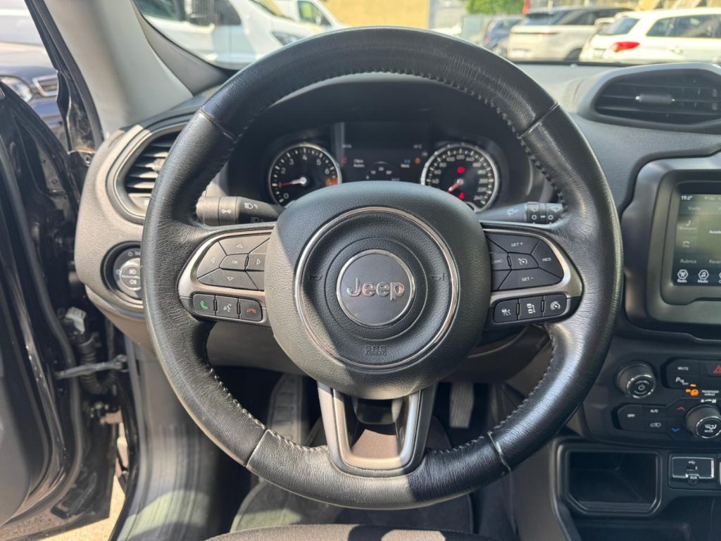 JEEP Renegade 1.4 MultiAir Limited - 8
