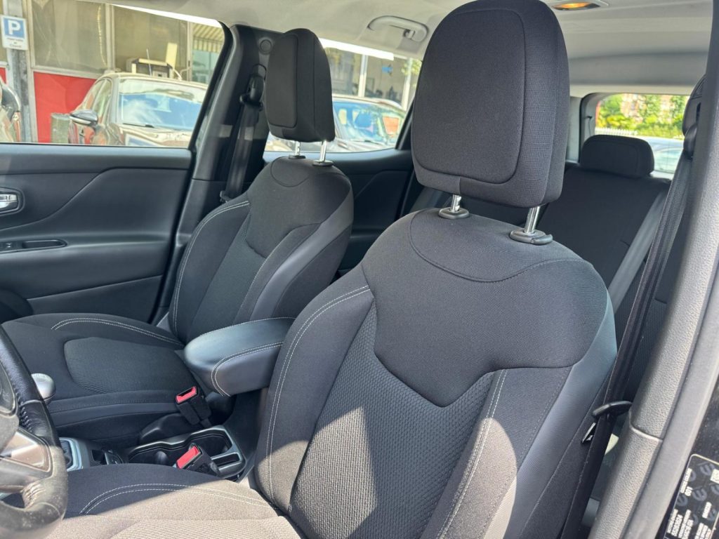 JEEP Renegade 1.4 MultiAir Limited - 15