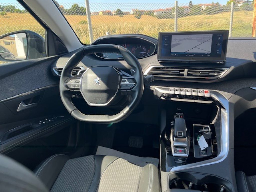 PEUGEOT 3008 BlueHDi 130 S&S EAT8 Allure Pack - 26
