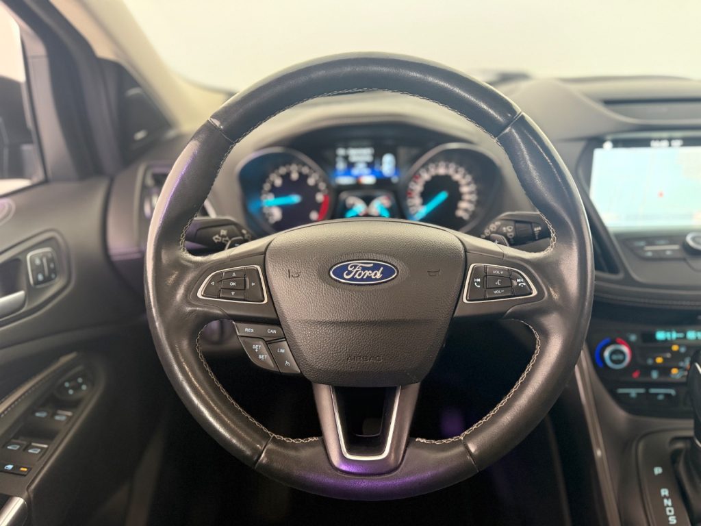 FORD Kuga 2.0 TDCI 150 CV S&S 4WD Powershift Vignale - 20