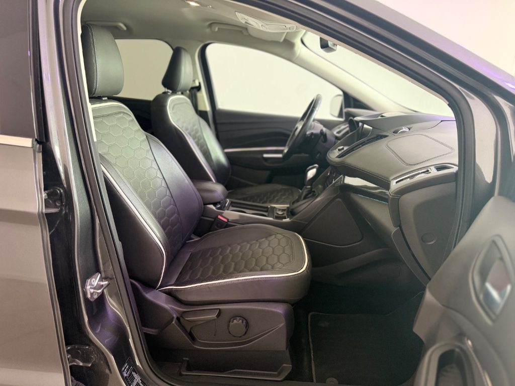 FORD Kuga 2.0 TDCI 150 CV S&S 4WD Powershift Vignale - 8