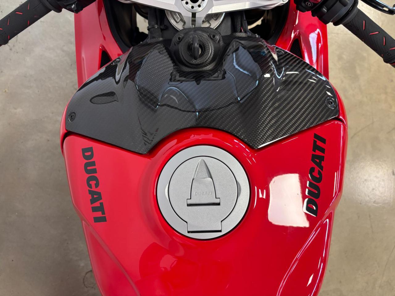 DUCATI Panigale V4 V4S - 18